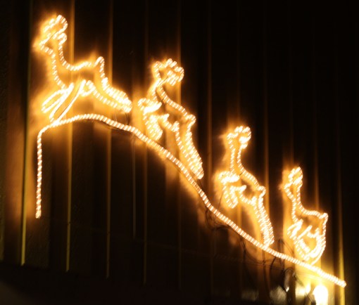 Jag har ganska lite julpynt ute jämfört med många andra