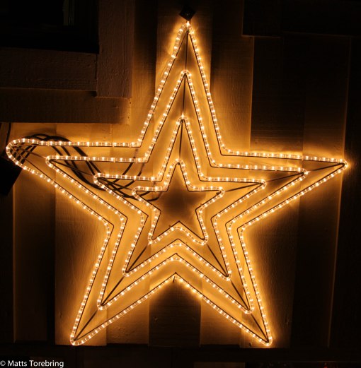 All julbelysning har snart gjort sitt för denna gången.