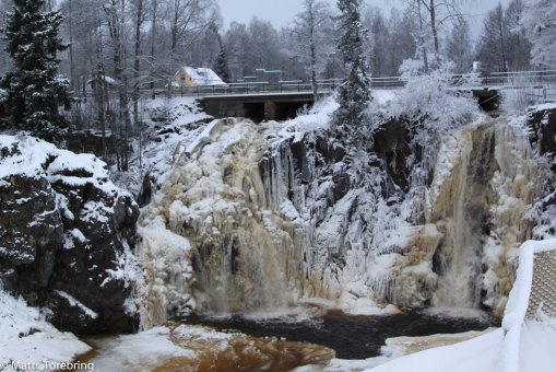 Lite vatten rinner nu och det mesta är fruset