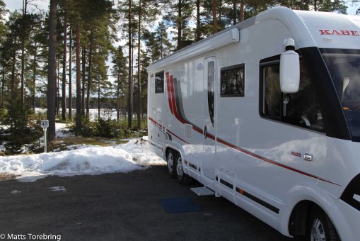 Vi har vaknat till en solig och kall morgon i Hyltena Jönköping