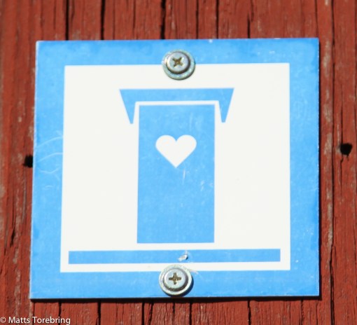 En stor rymlig parkering i Röttle by, varför inte nattparkera bobilen?