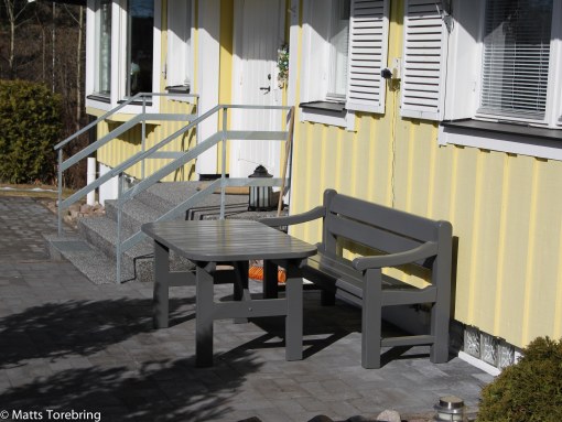 Utemöblerna blev också bra fast de blev klara på senvintern