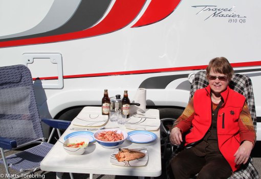 Efter denna rundvandring smakade det otroligt gott med mat ute i solskenet.