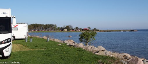 Vi vaknar den tredje dagen till ett strålande solsken.