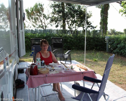 Frukost lördag morgon.