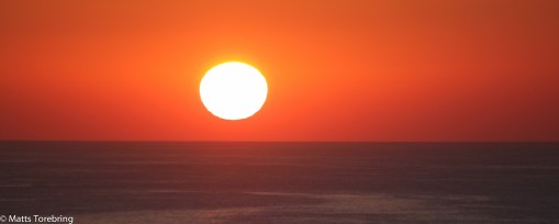 På några få minuter händer detta