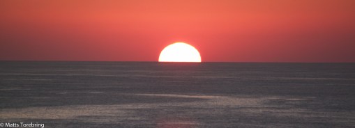 På några få minuter händer detta