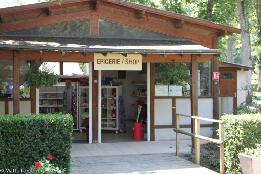 Shopen på campingen är riktigt begränsad.