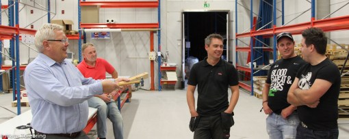 Grabbarna är oense om sista budet.