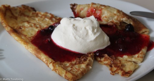 Gissa om det smakade gott med ekologiska pannkakor.