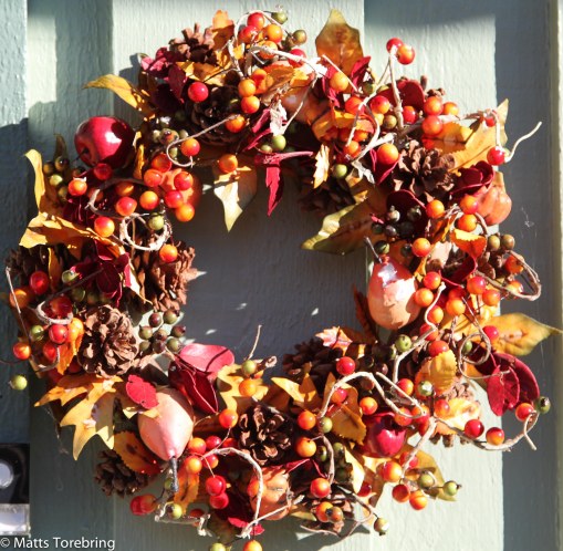 Hösten har kommit till entrén också.