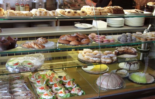 Naturligtvis gick vi Konditori Tutingen vid torget.