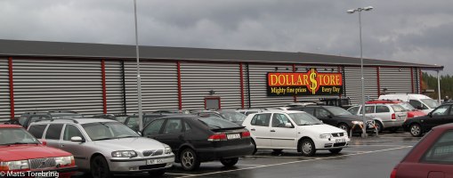 Dollarstore i Eksjö vid Aborrarondellen
