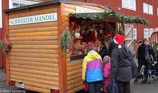 I bod efter bod och lada efter lada är det full handel.