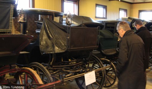 Tjolaholm var tidigare ett stort stuteri. Mängder av fina vagnar finns att se.