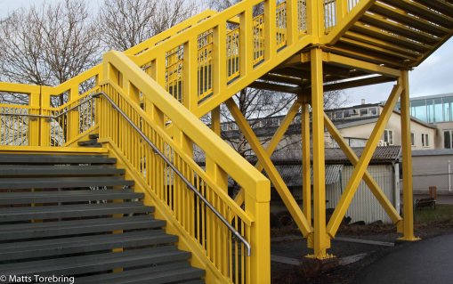 Bro över järnvägen