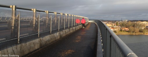 En fantastiskt bra utformad gång- & cykelled över Vättern
