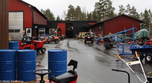 Hela gården är full av brute