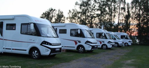 Solen börjar gå ned borta i Bankeryd