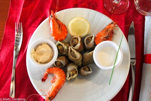 Starter med musslor och räkor
