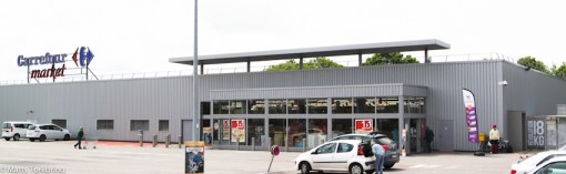 Ingen stor ort och vi hittade Carefoor Market ganska enkelt en bit utanför sta´n