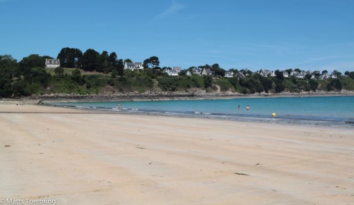 Vi kommer till den första beachen och tycker den är imponerande