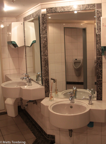 Hur många ställplatser har en toalett som denna?