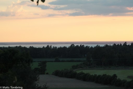 Bakom oss börjar det skymma över Kalmarsund