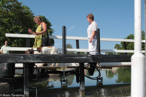 Framme vid stora vägen i Berg