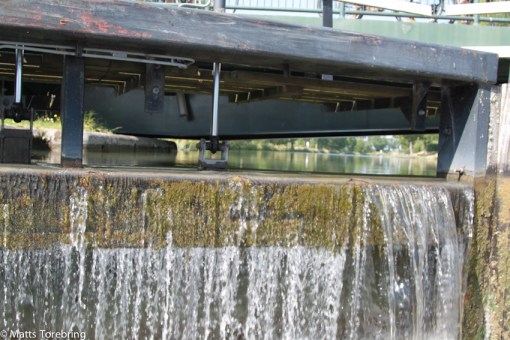 Snart dags att lyfta bron.