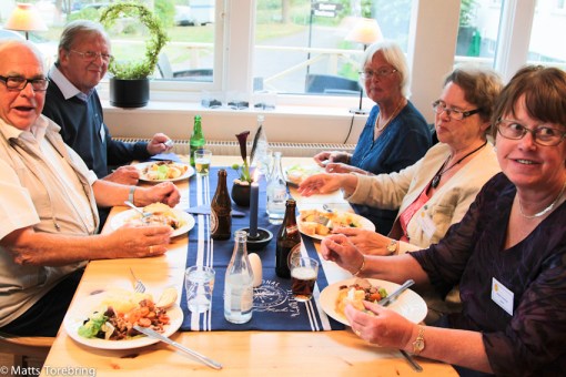 Festmiddag Villa Shalom lördag kväll kl. 18.