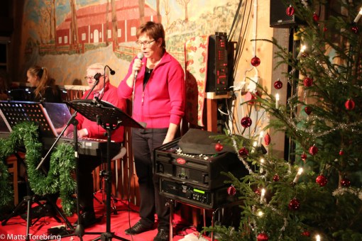 Ett imponerade slottscafé med underhållning