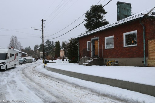 Framme på Östrandsvägen i Enskede