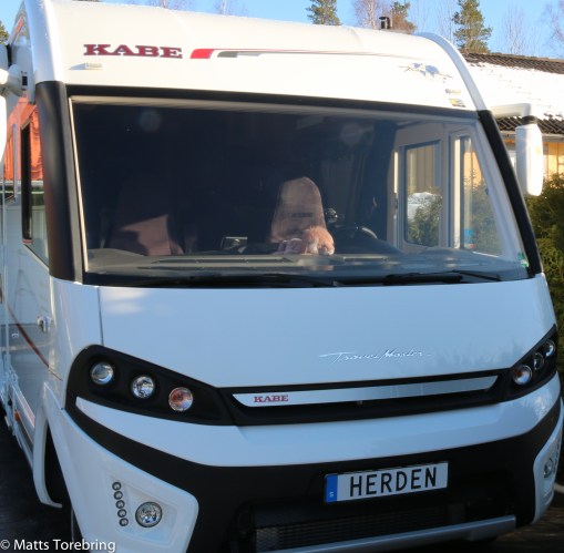 Står och väntar på oss