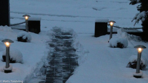 Skottning fram till brevlådan