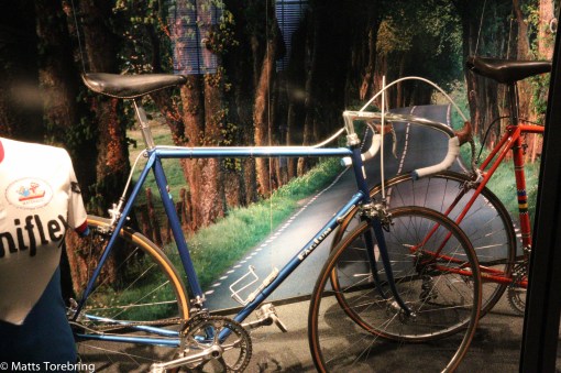 12 växlade cyklar från början av 60- talet.