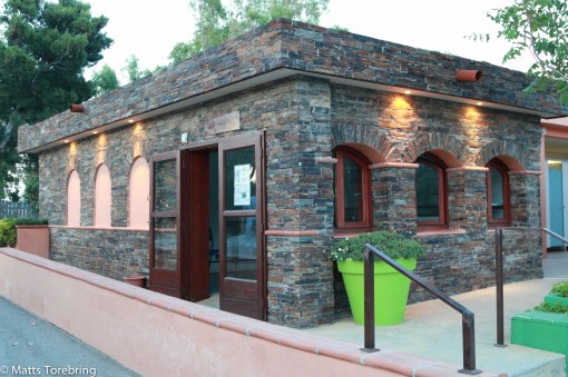 Tio meter till ett av servicehusen