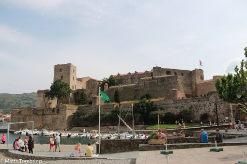 En gammal försvarsanläggning nere i hamanen