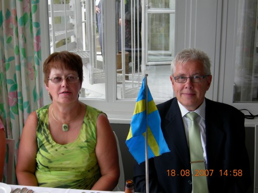 Det högtidliga överlämnandet skedde på Ulriksdals Värdshus i Stockholm