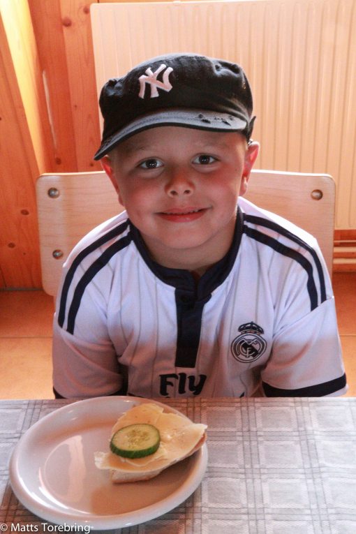 Till och med Linus, 6 år, fick följa med