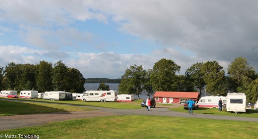Vi vaknar till ömsom sol & regn på Osby Camping