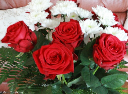 Ett fång röda rosor till min bror